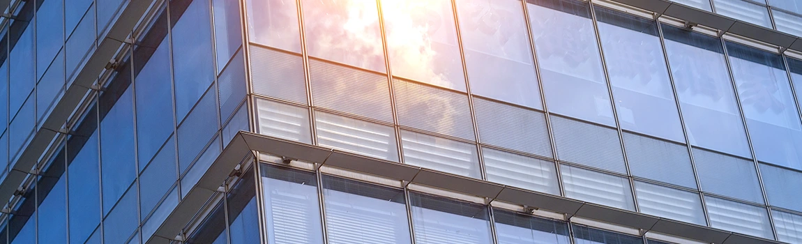 UV-Resistant Glass Experts&nbsp;in Jacksonville, FL